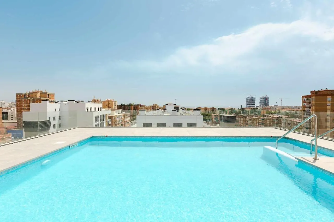 Cosmopolitan Apt & Malaga Beach 0*,  España